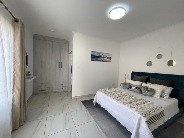  Bedroom Property for Sale in Golf View North West
